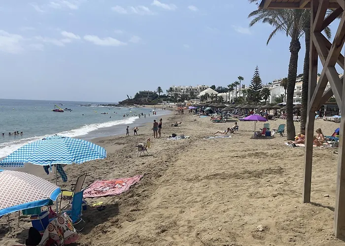 Stunning Apartment 50 Meters From The Sea