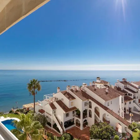 Stunning Apartment 50 Meters From The Sea Benalmádena Zewnętrze zdjęcie