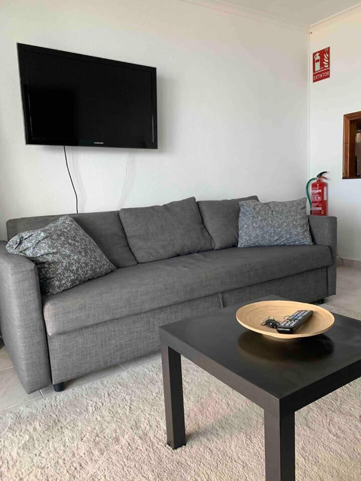 Stunning Apartment 10 Meters From The Beach With Parking Benalmádena