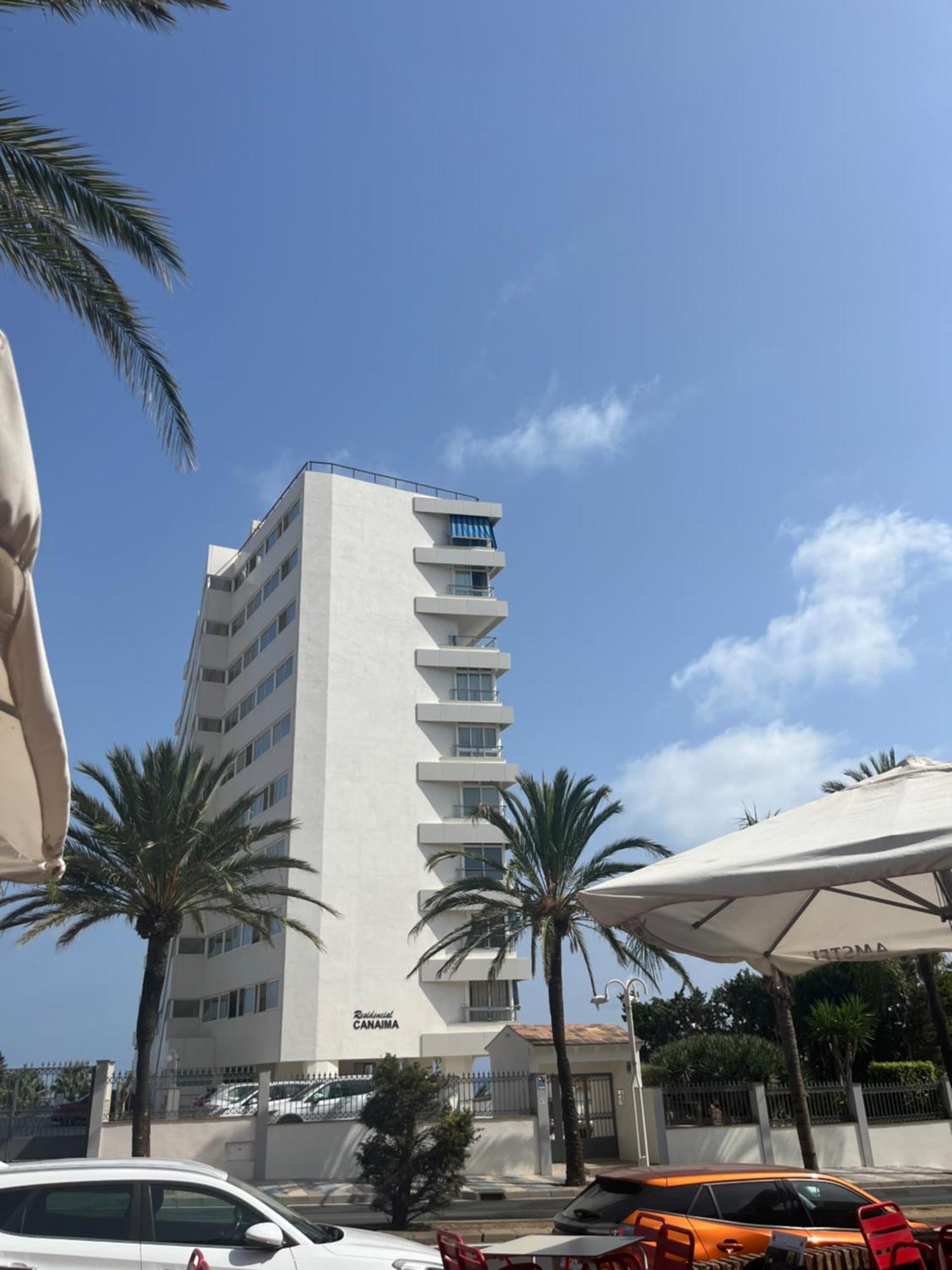 Stunning 50 Meters From The Sea Apartament *